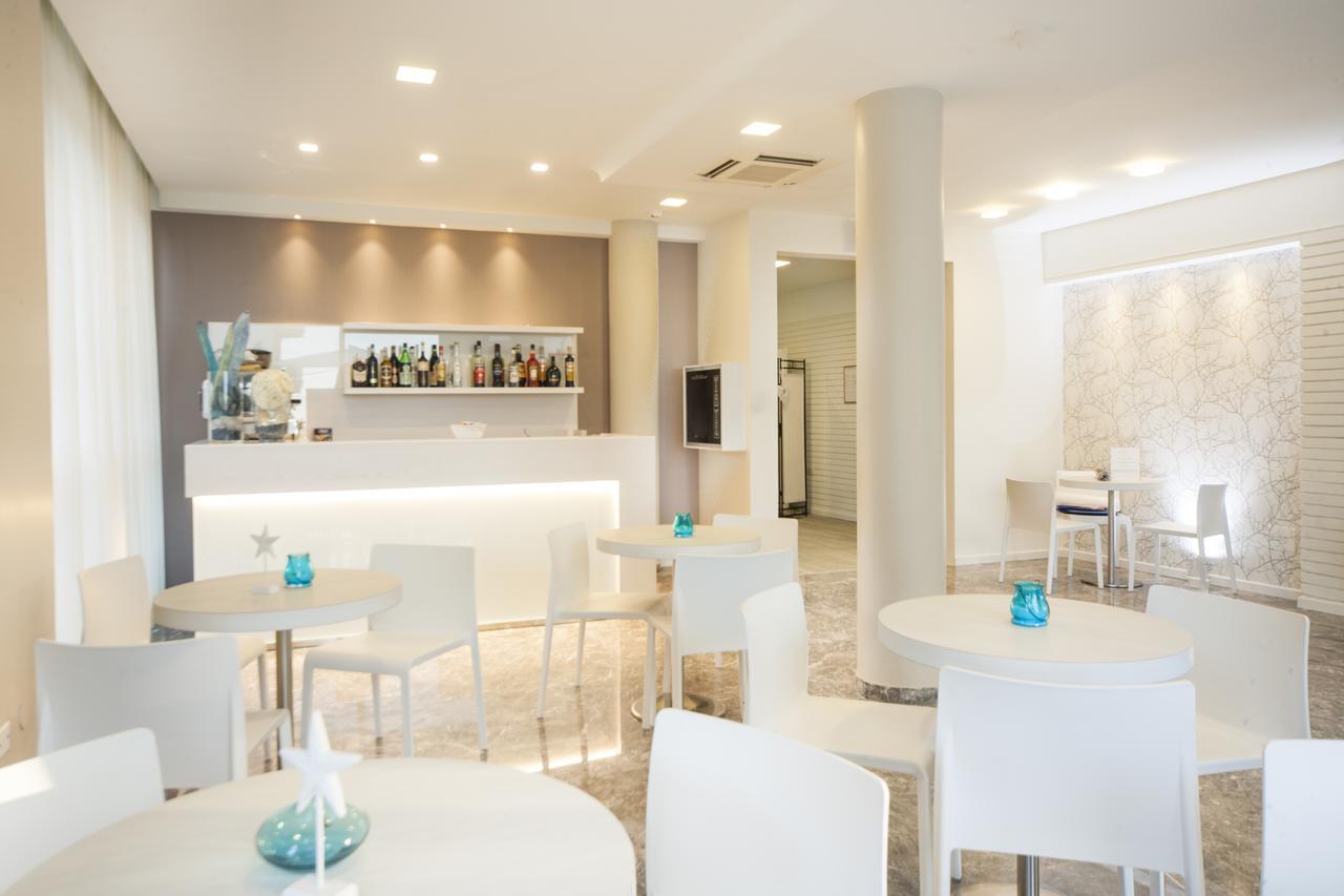 Hotel Constellation Rimini Eksteriør billede
