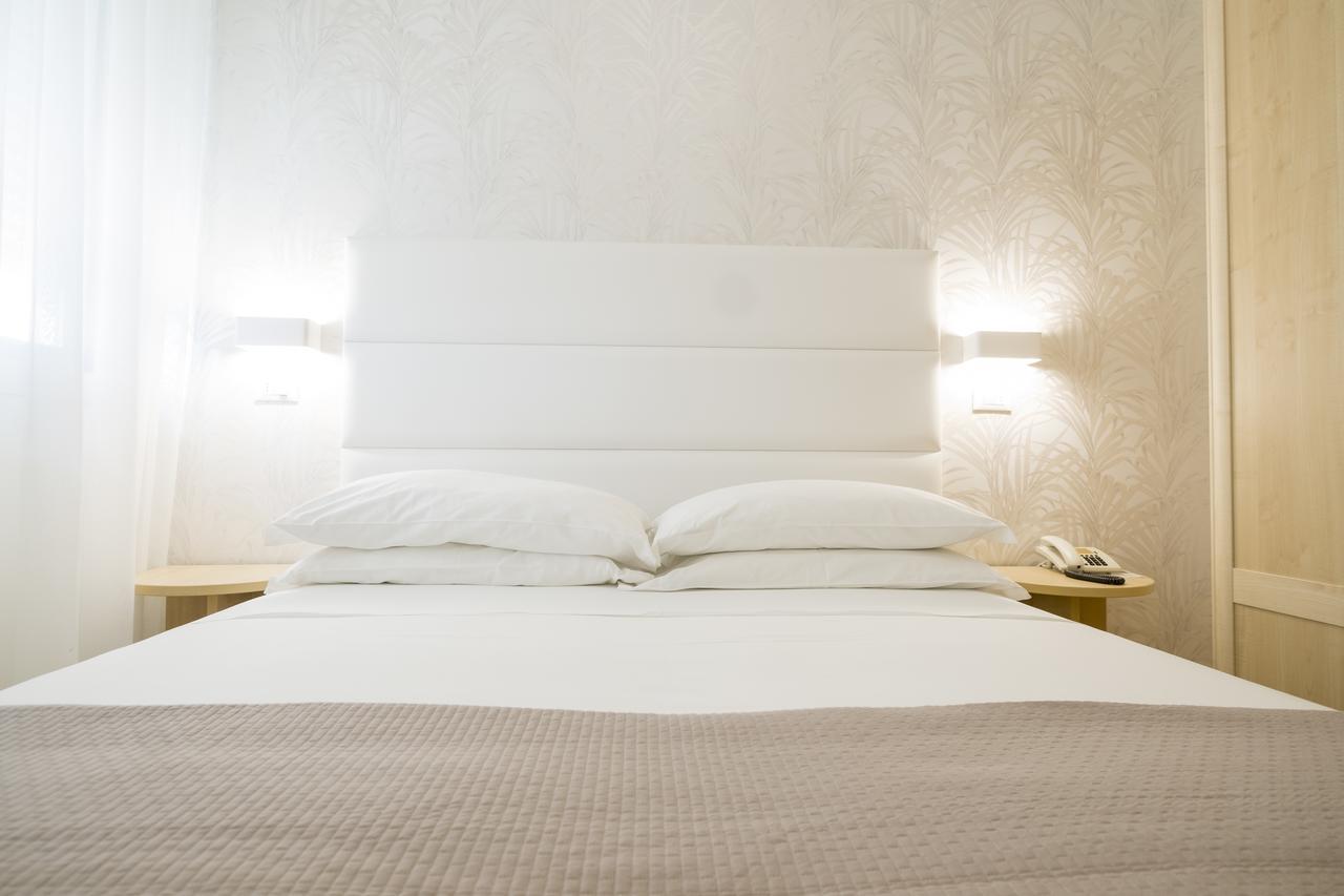 Hotel Constellation Rimini Eksteriør billede